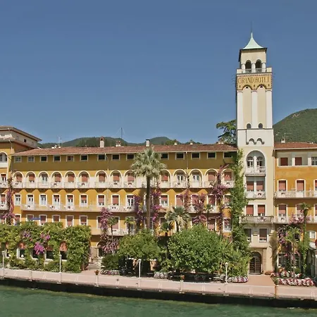 Casa Donatella * Saló